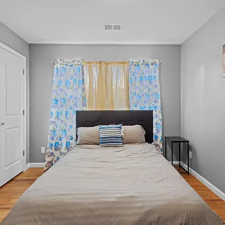 Faithinn - 3 Bed 2 Bath Near Ewr/ Downtown/ Nyc Newark Exterior foto