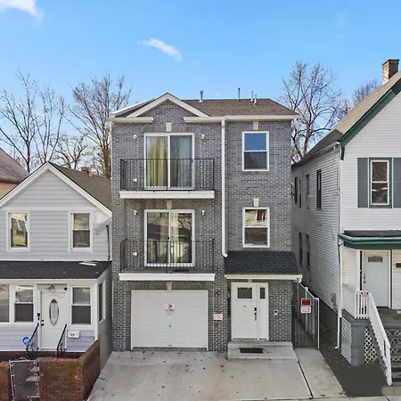 Faithinn - 3 Bed 2 Bath Near Ewr/ Downtown/ Nyc Newark Exterior foto